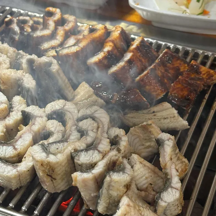 옛날돌집장어 사진