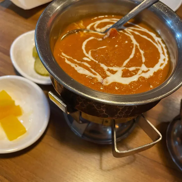 샤프론 사진