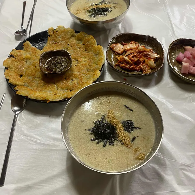 대복감자옹심이칼국수 사진