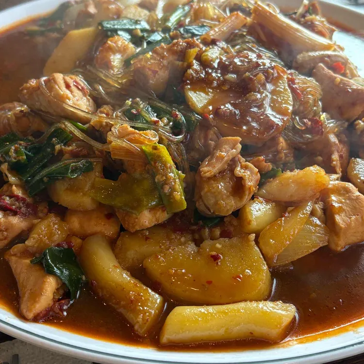 또이스 치킨 찜닭 사진