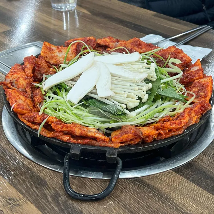 오현불백 사진
