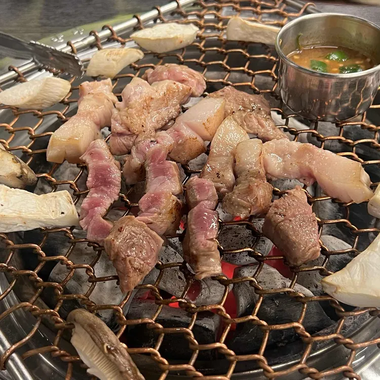 포도원흑돼지 사진