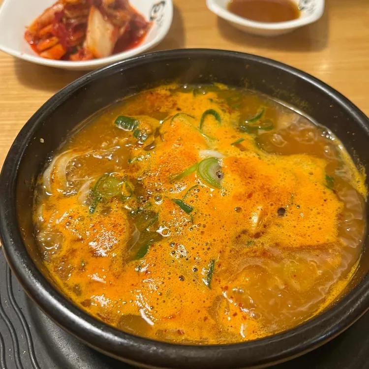 돈수백 사진