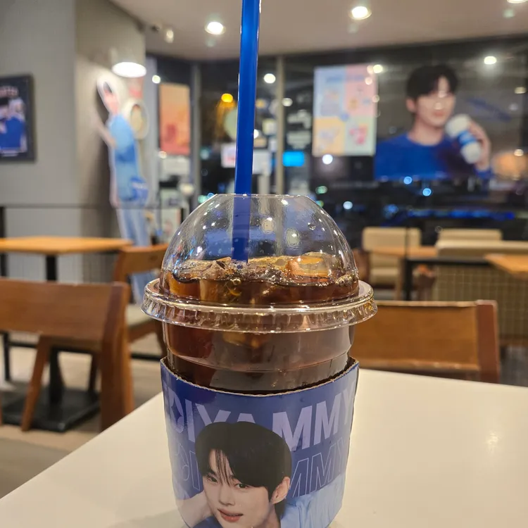 이디야커피 사진