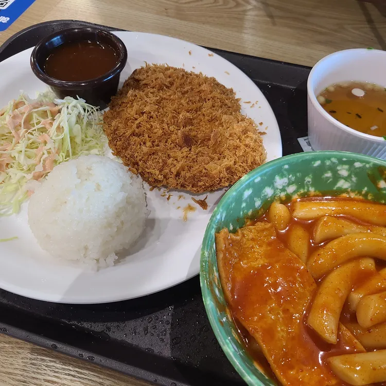 뽀로로앤타요테마파크 사진