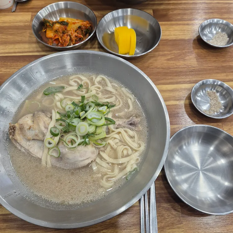 언양닭칼국수 사진