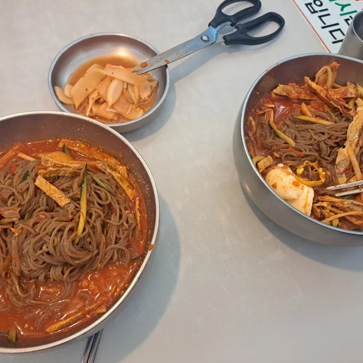 진주냉면 사진