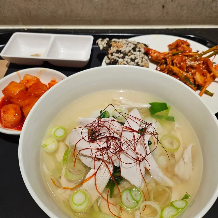 계월 사진