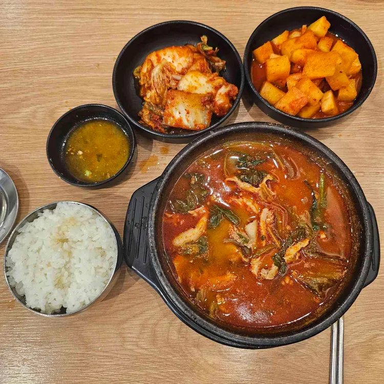 청담순대국 사진