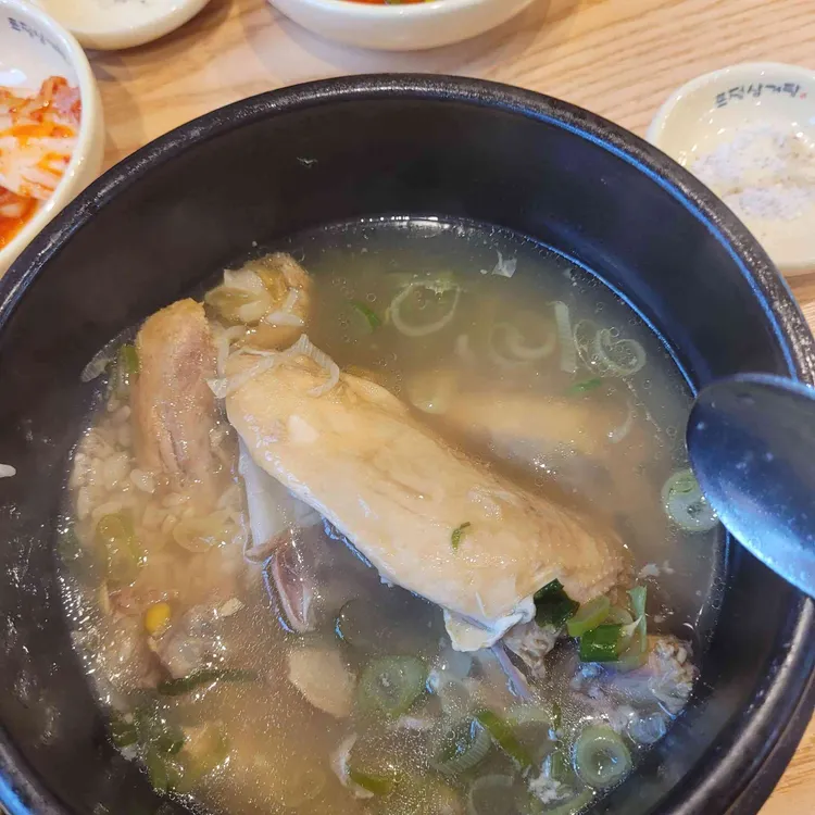 토정삼계탕 배방관 사진