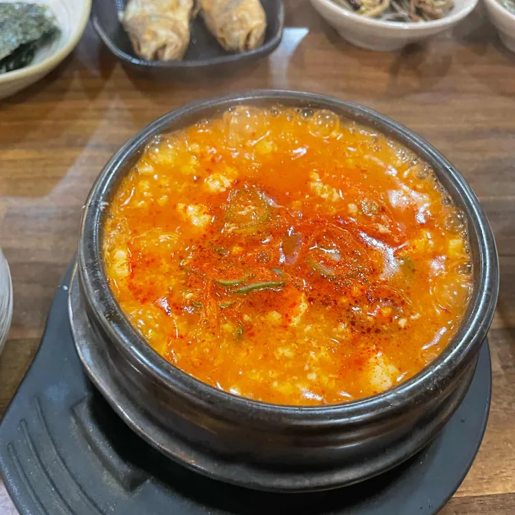 왕릉순두부보쌈 사진