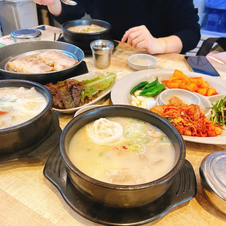 밀양순대돼지국밥 사진