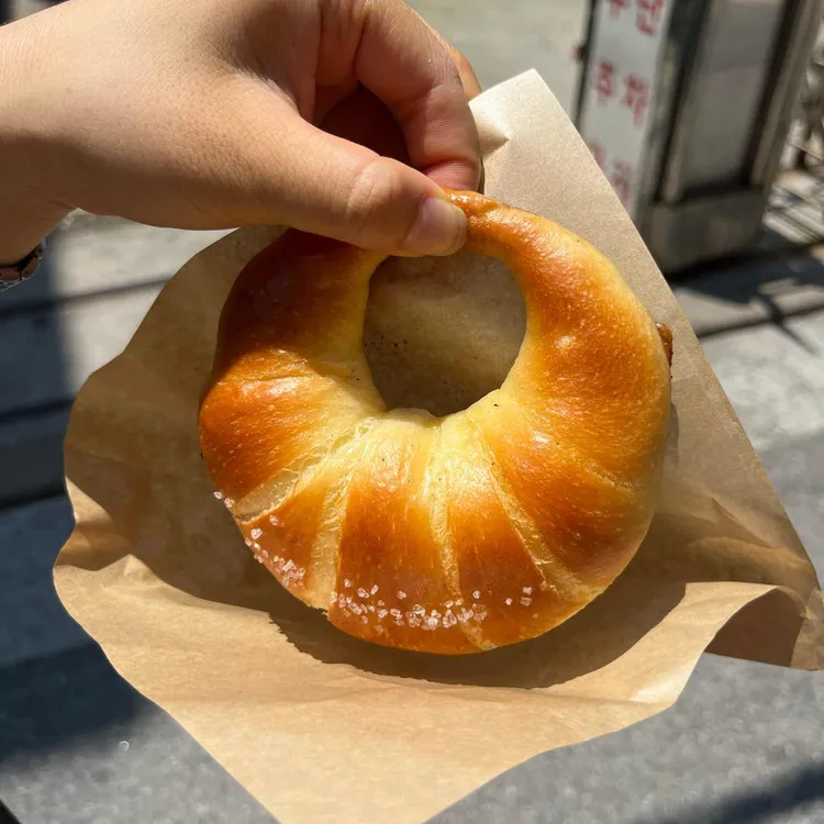 베통 성수 플래그십 사진