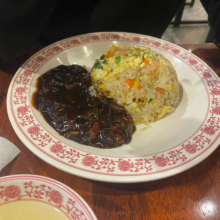 우면관 사진