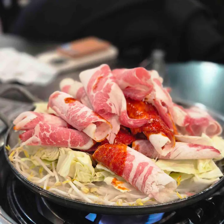 돌배기집 사진