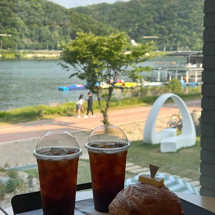 로이테 사진