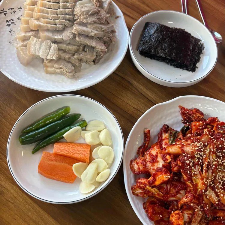 충무칼국수 사진