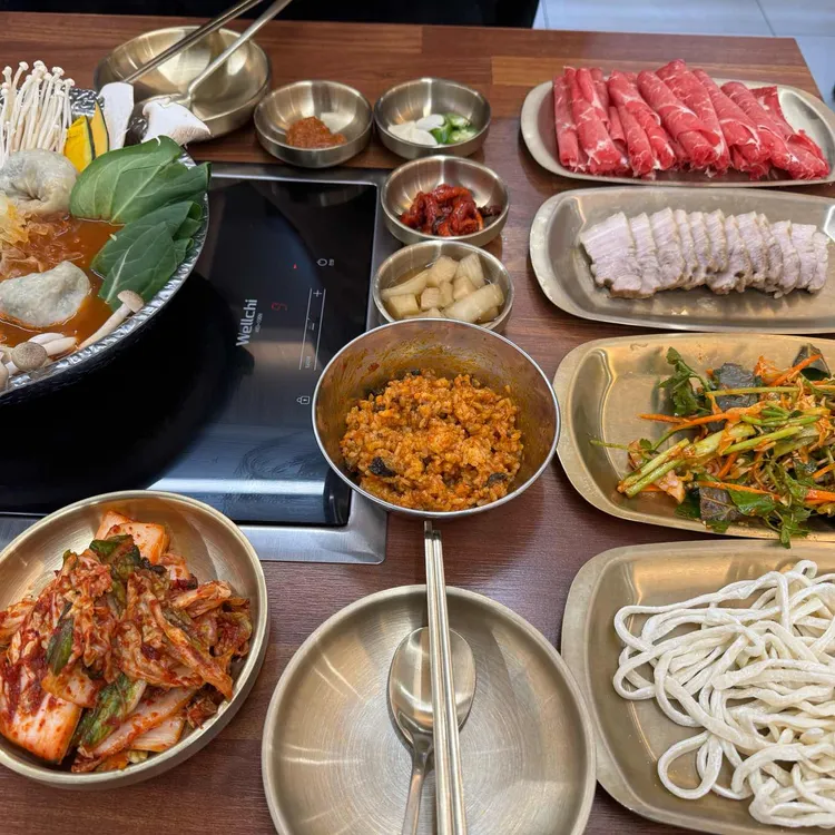 연산옥 샤브칼국수 사진