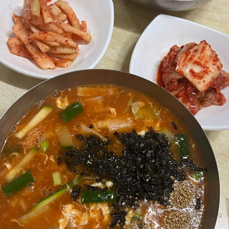 형제칼국수 사진