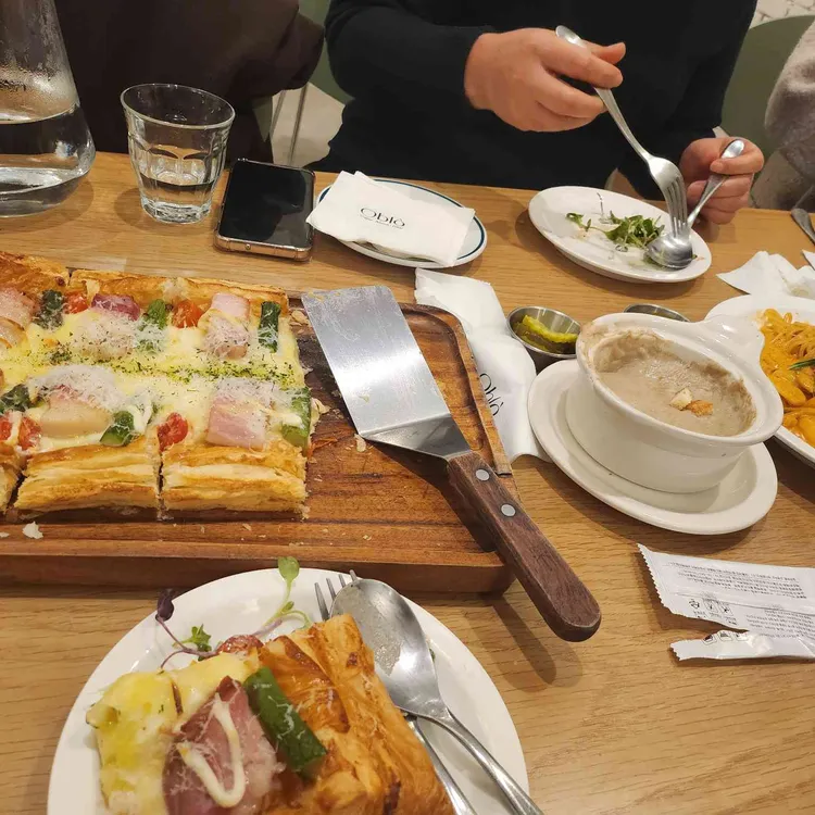 오블로 사진