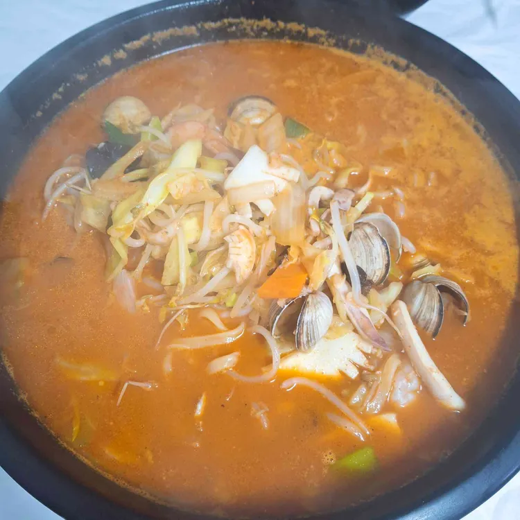 유진짬뽕앤돈까스 사진