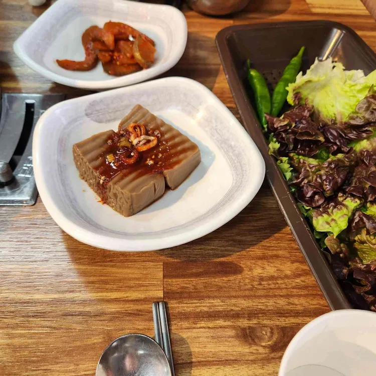 먹보쌈밥고깃간 사진