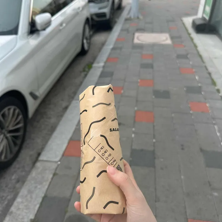 샐러디 사진
