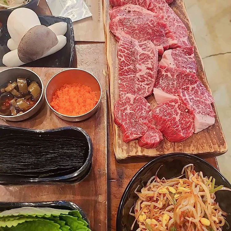 화룽 사진