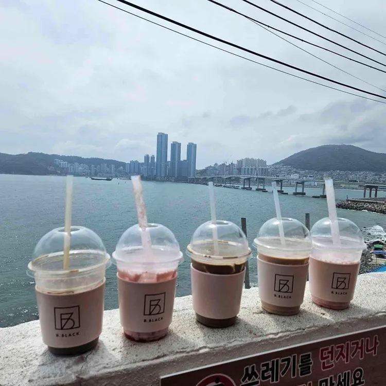카페 비블랙 사진