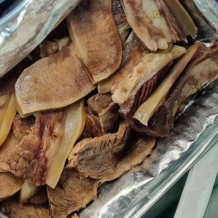 홍흥집 사진