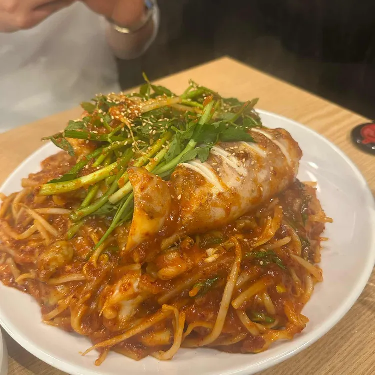 아구듬뿍알곤마니해장국 사진