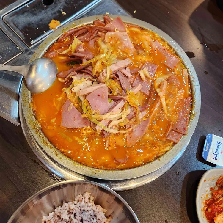 구삼부대찌개 사진
