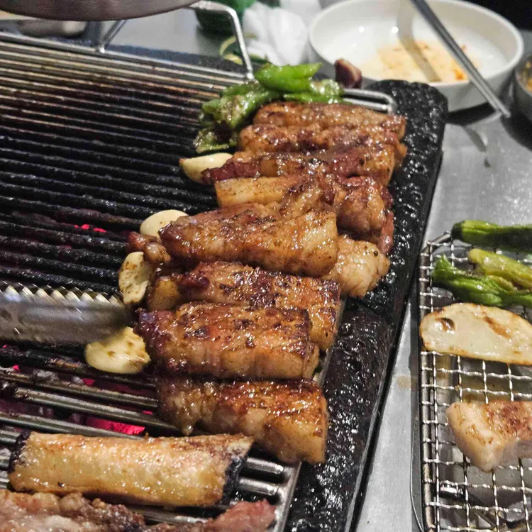 본디 사진