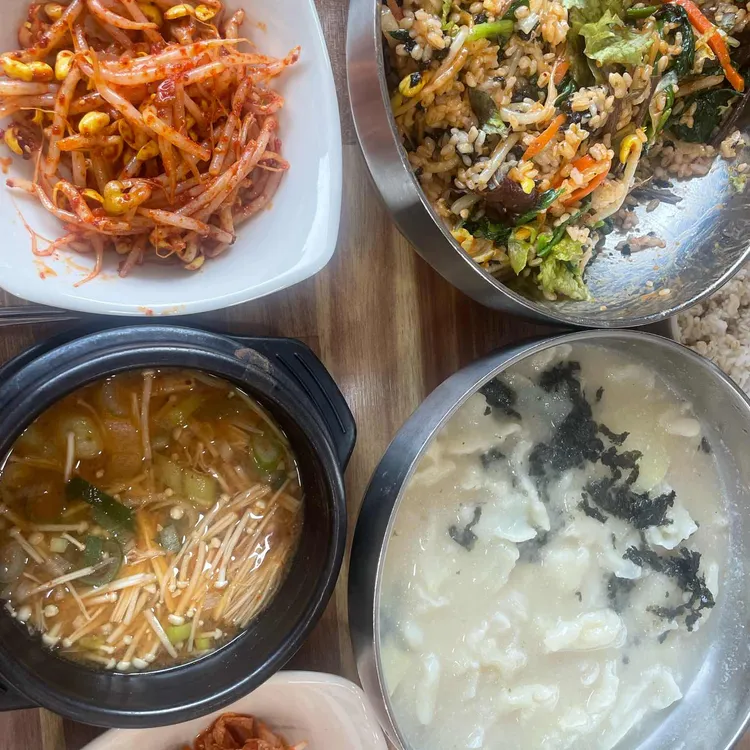 평양칼국수 사진