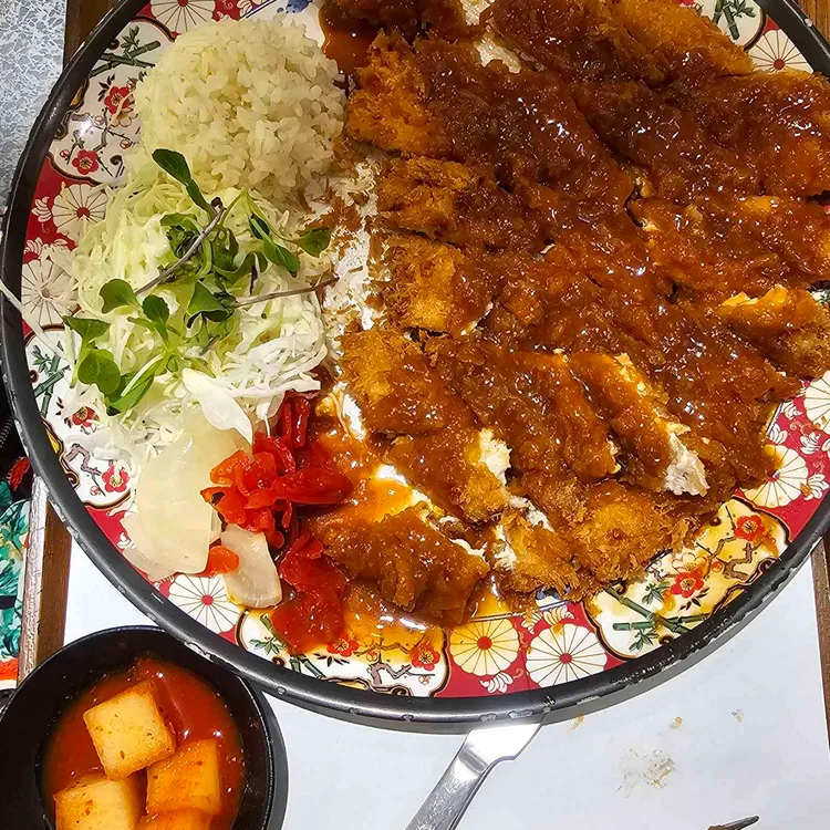 우츄진 사진