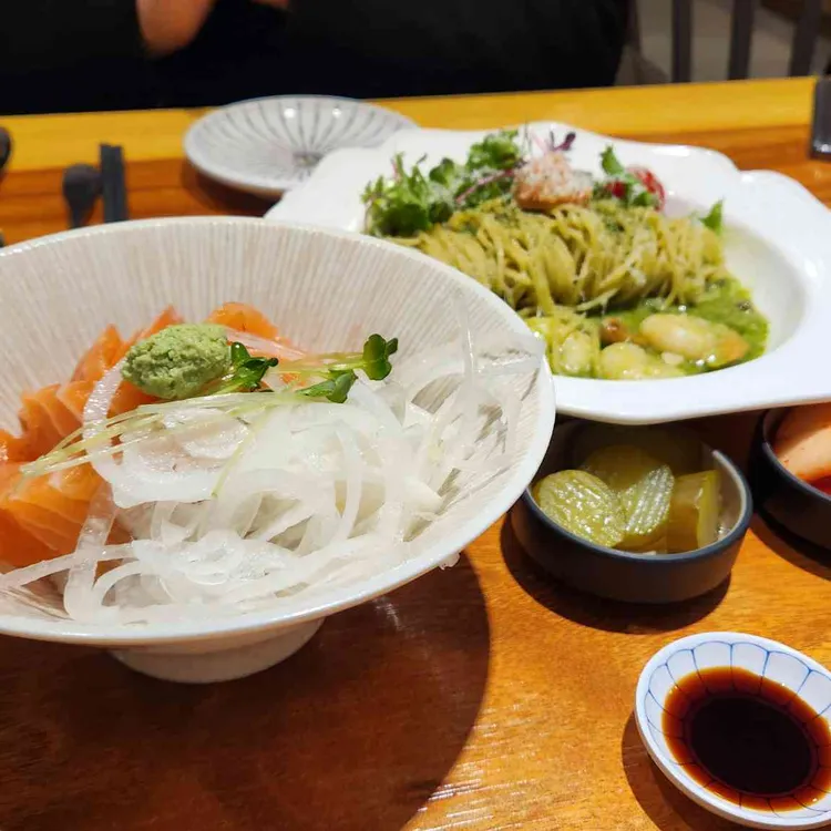 토마 사진