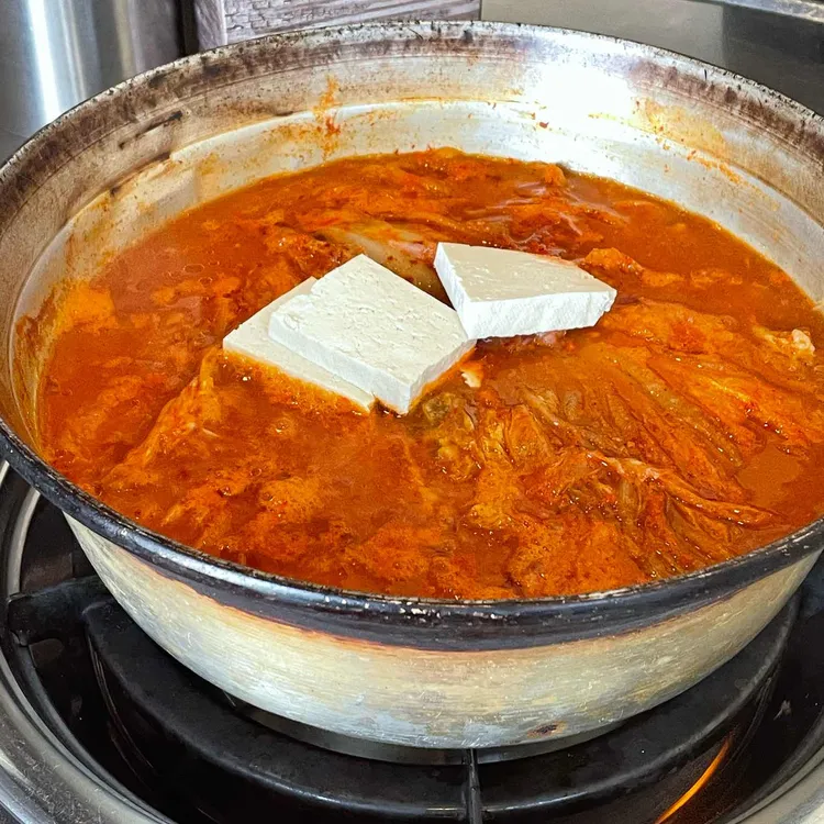 가메골양푼이김치찌개 사진