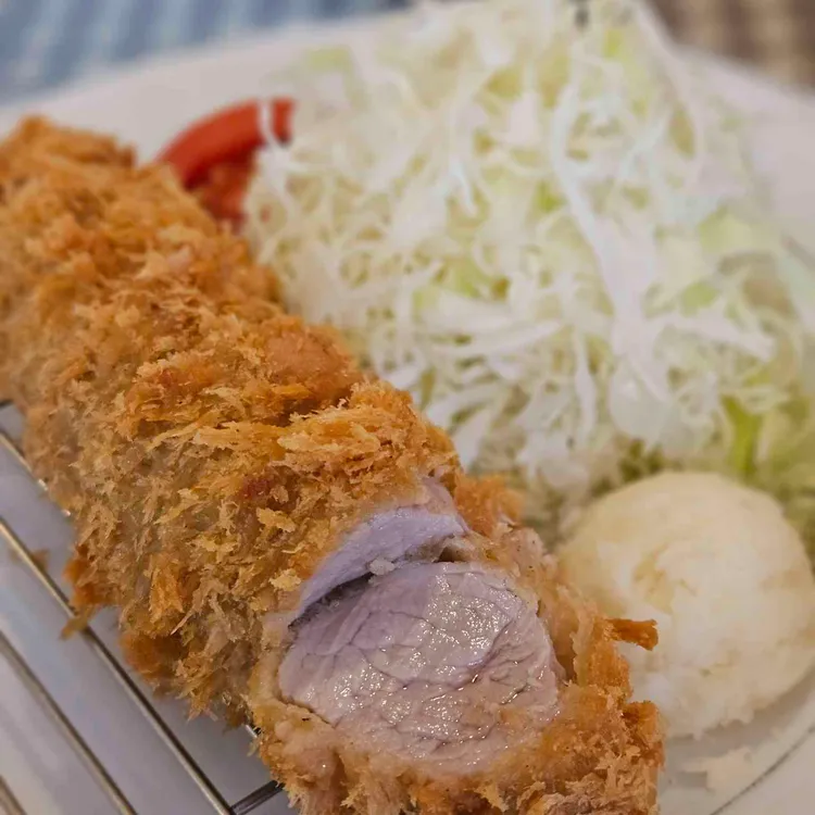 톤오우 사진