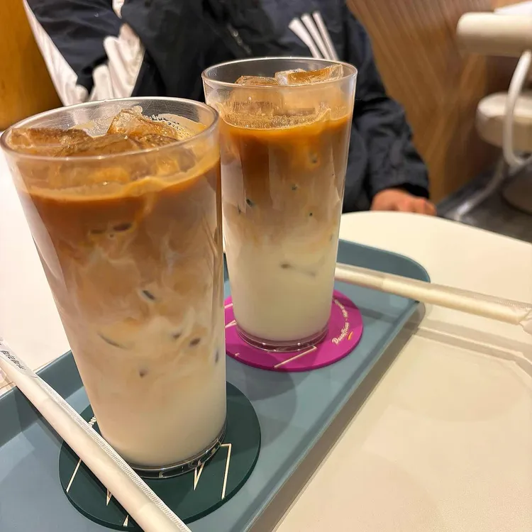 댄싱컵 사진