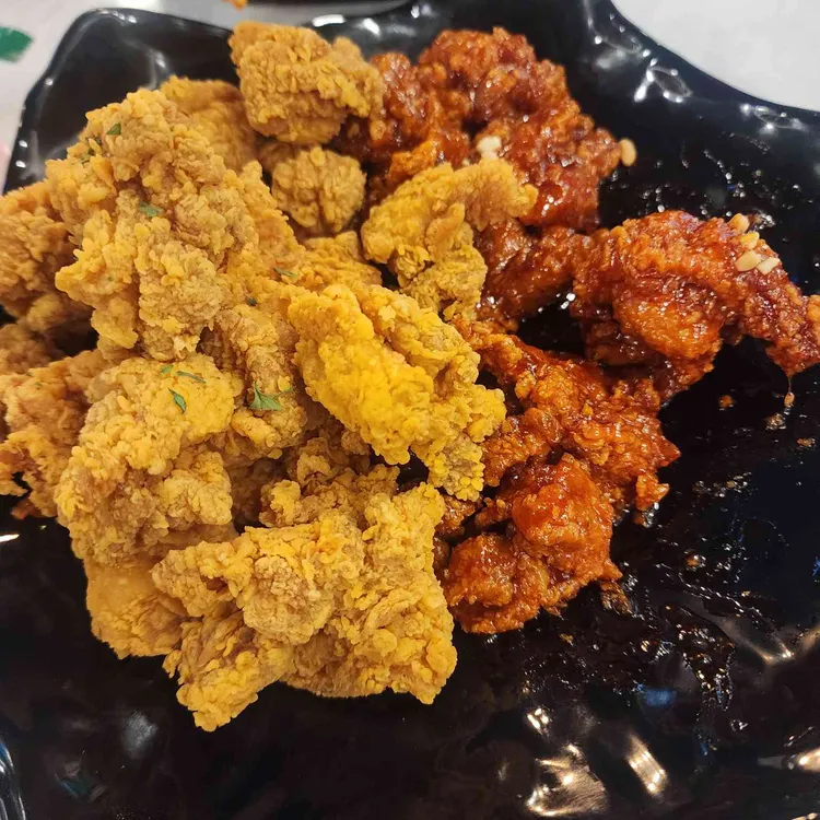 자담치킨 사진