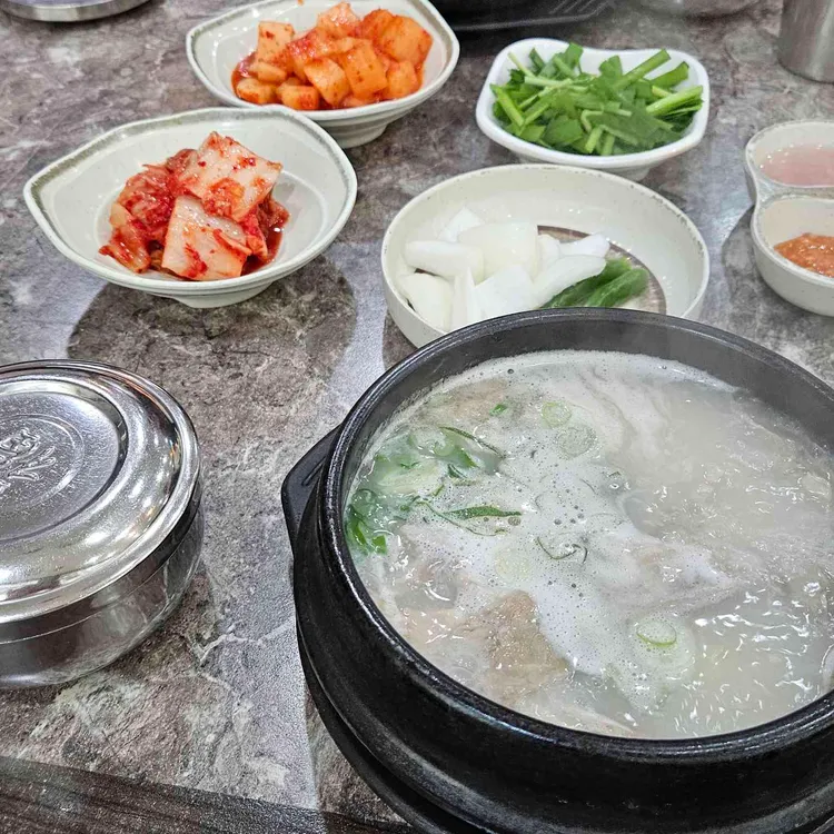 부산밀면돼지국밥 사진