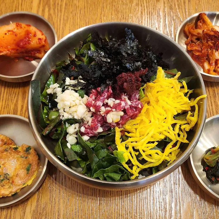 우호뭉티기 사진