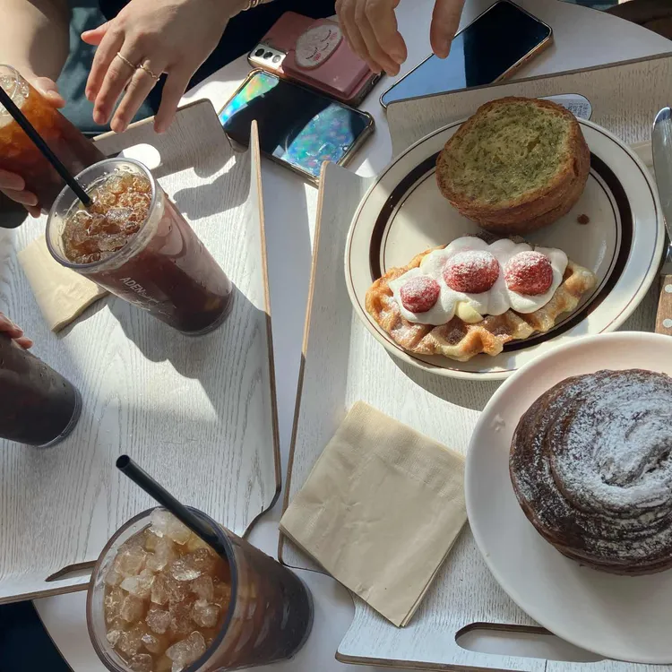 아덴블랑제리 사진