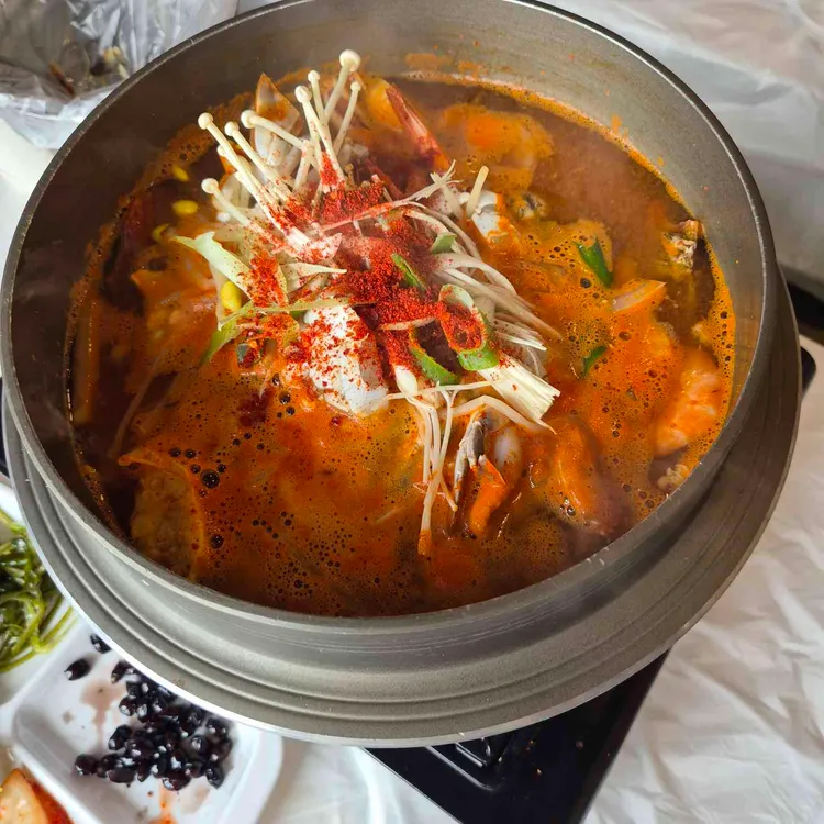 한끼밥상 대천 해물뚝배기 사진