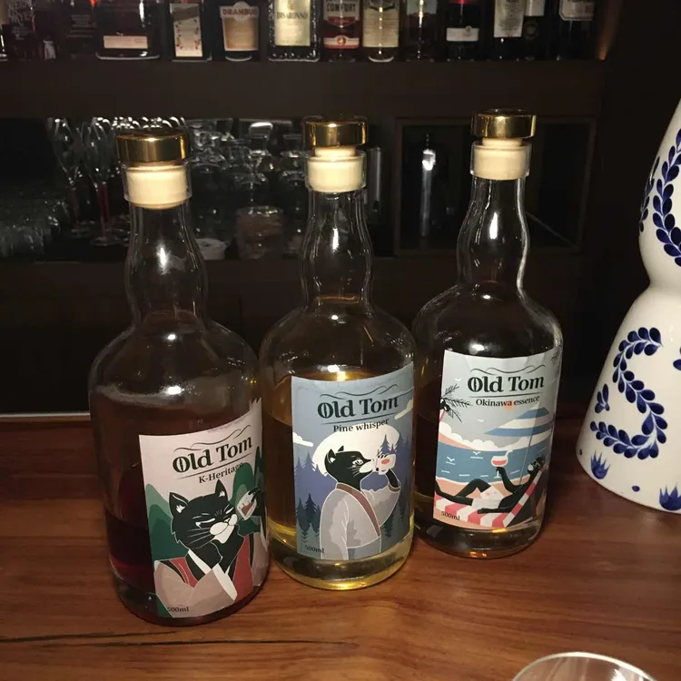 올드 톰 사진