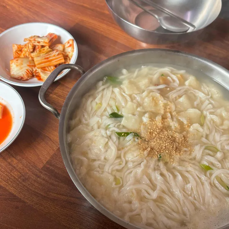 할머니손칼국수 사진