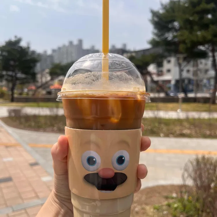 컴포즈커피 사진