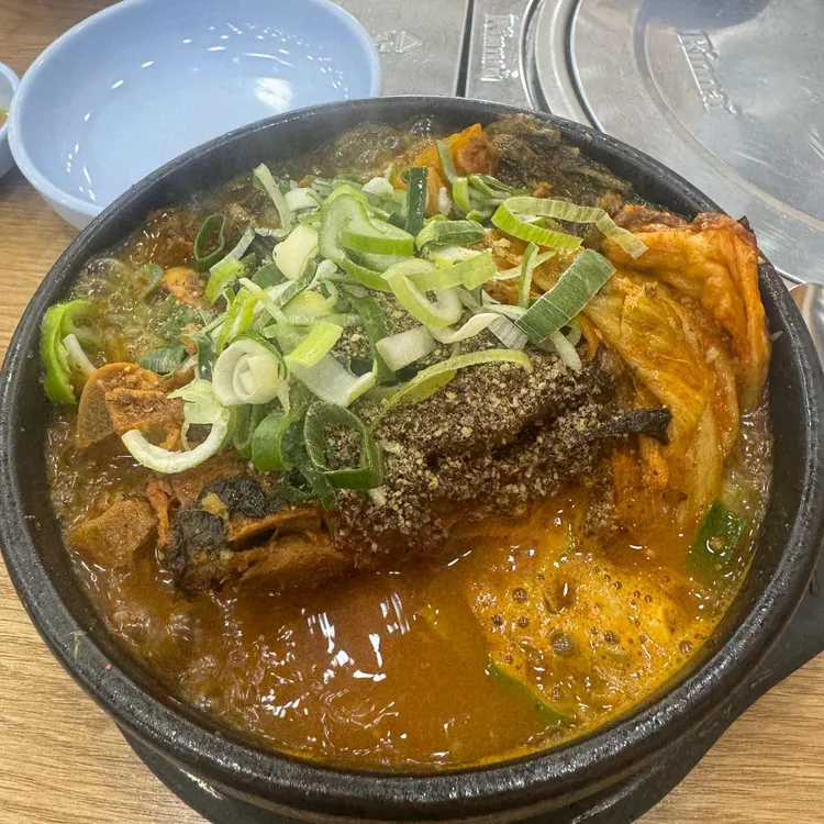 김균석청기와뼈해장국감자탕 사진