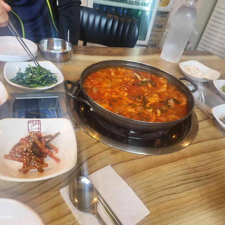 행운삼겹살 사진