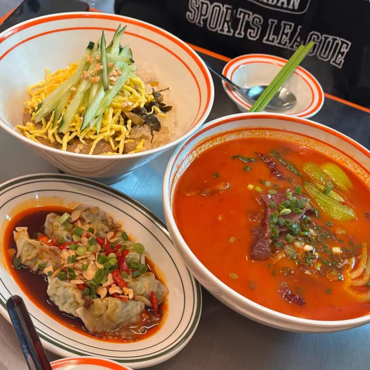 우육팔칠 사진